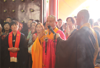 我寺方丈应邀出席苏州文殊寺全堂佛像开光庆典法会