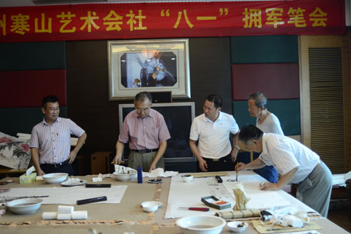 寒山寺书画院书画家一行赴苏州军分区拥军笔会