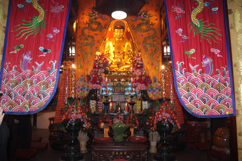 苏州寒山寺举行“腊八施粥”与大众广结善缘