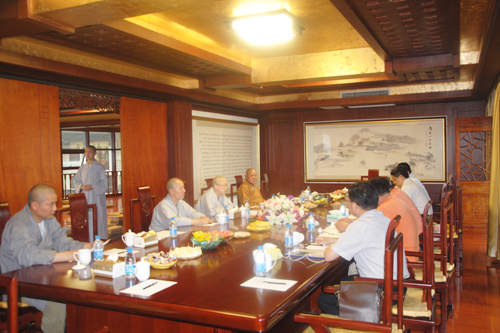 江苏佛学院筹建工作调研组一行赴清凉书院调研
